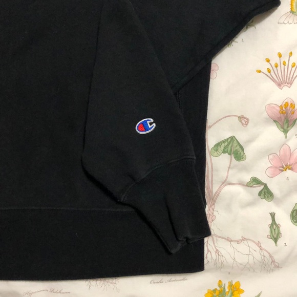 Black Champion Sweatshirt - Picture 5 of 7